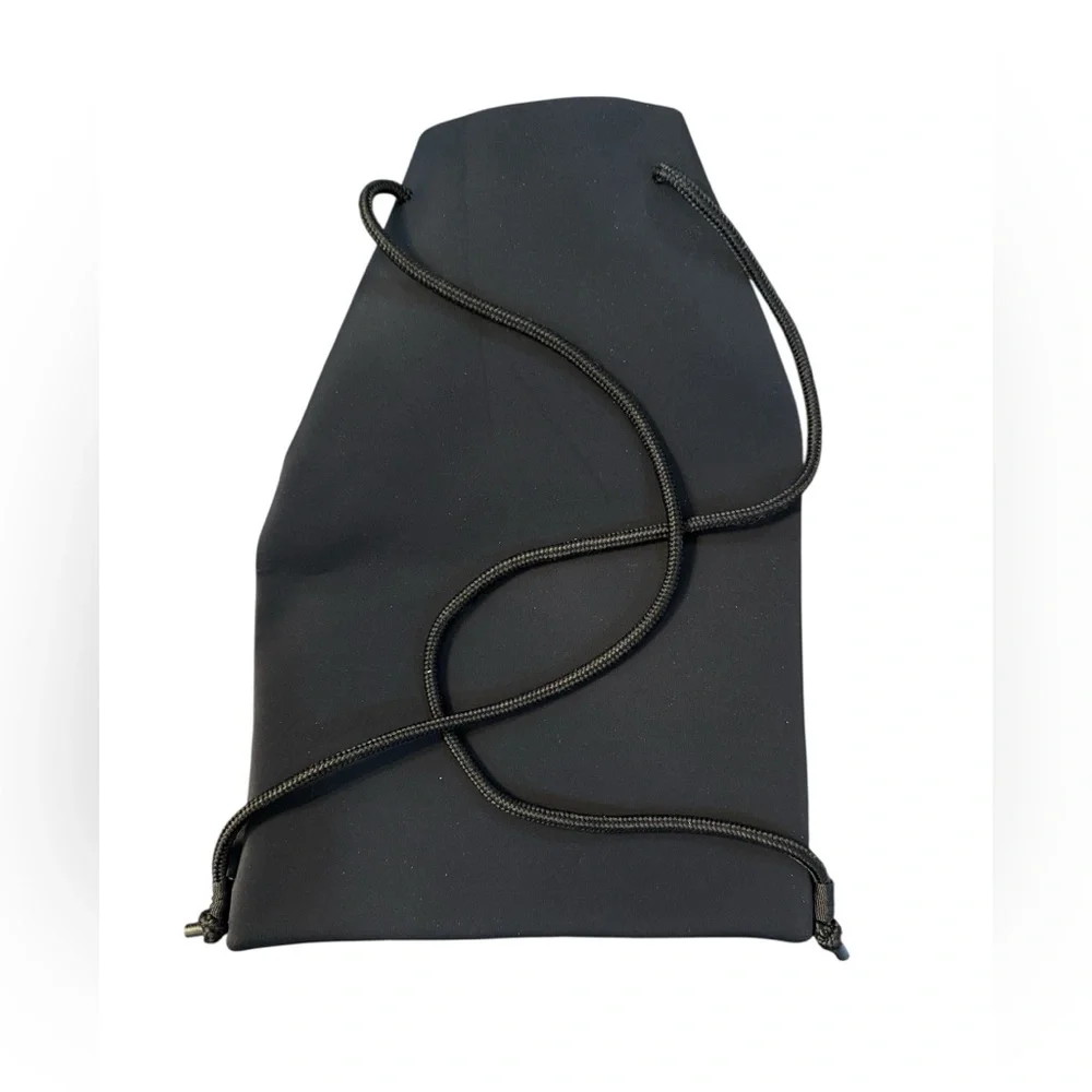 TRIANGL Black Neoprene Drawstring Backpack Gym‎ Swim Beach Bag